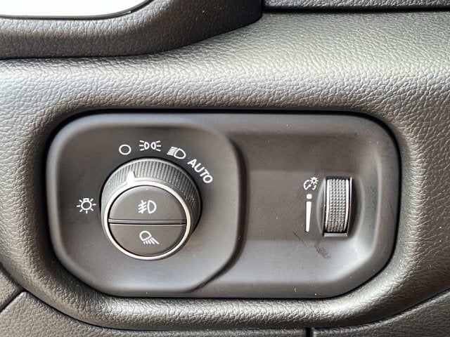 2023 RAM 1500 Big Horn/Lone Star 4X4
