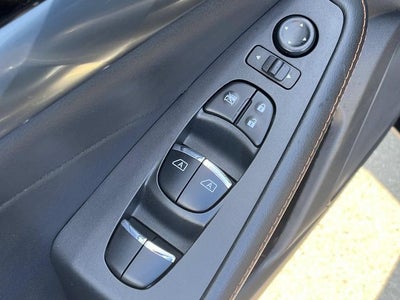 2023 Nissan Maxima SR
