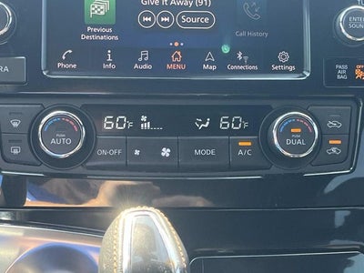 2023 Nissan Maxima SR