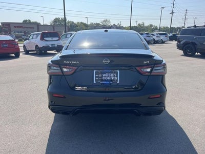 2023 Nissan Maxima SR