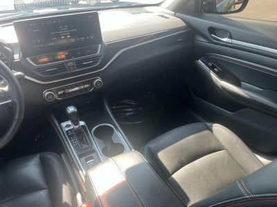 2023 Nissan Altima 2.0 SR