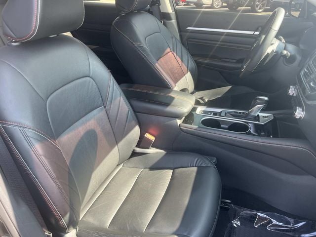 2023 Nissan Altima 2.0 SR