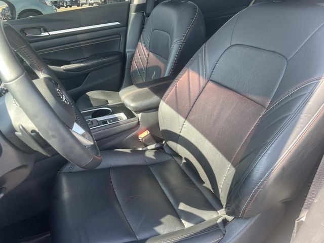 2023 Nissan Altima 2.0 SR