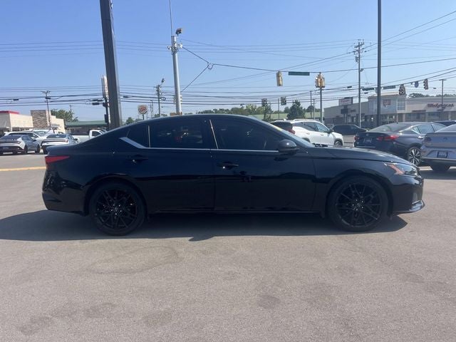 2023 Nissan Altima 2.0 SR