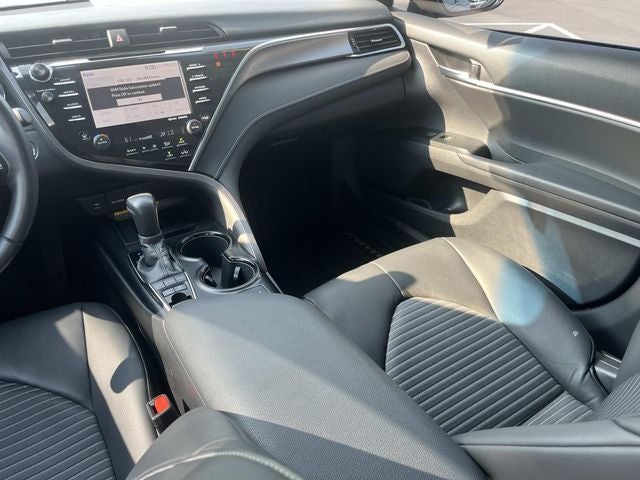 2018 Toyota Camry Hybrid SE
