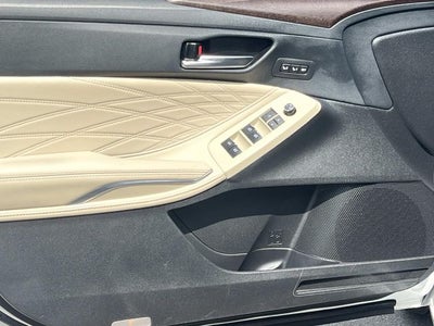 2020 Toyota Avalon Hybrid Limited