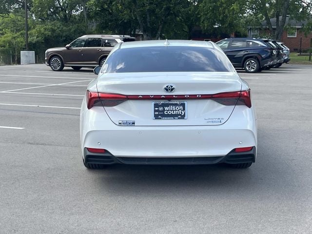2020 Toyota Avalon Hybrid Limited