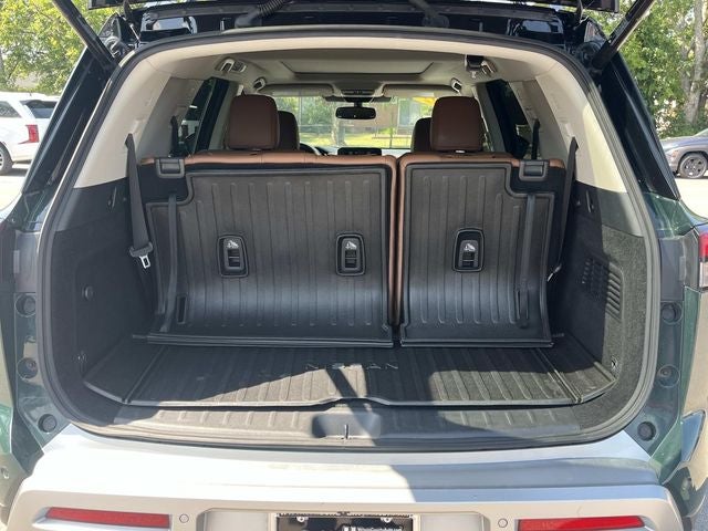 2022 Nissan Pathfinder Platinum