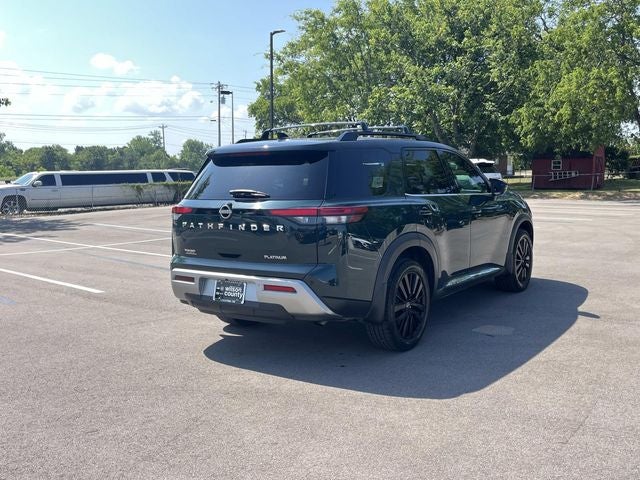 2022 Nissan Pathfinder Platinum