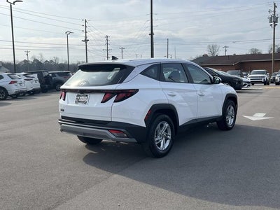 2026 Hyundai TUCSON SE