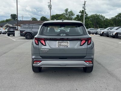 2026 Hyundai TUCSON SE