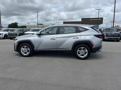 2025 Hyundai TUCSON SE