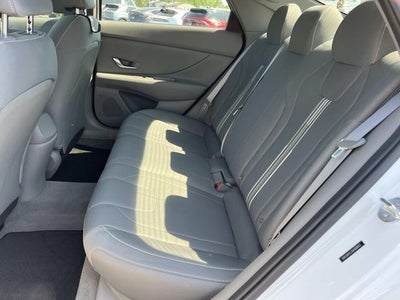 2021 Hyundai ELANTRA SEL