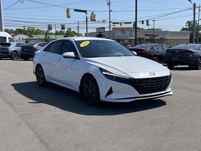2021 Hyundai ELANTRA SEL