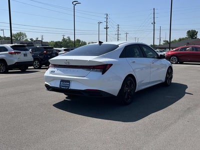 2021 Hyundai ELANTRA SEL