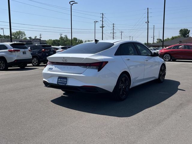 2021 Hyundai ELANTRA SEL