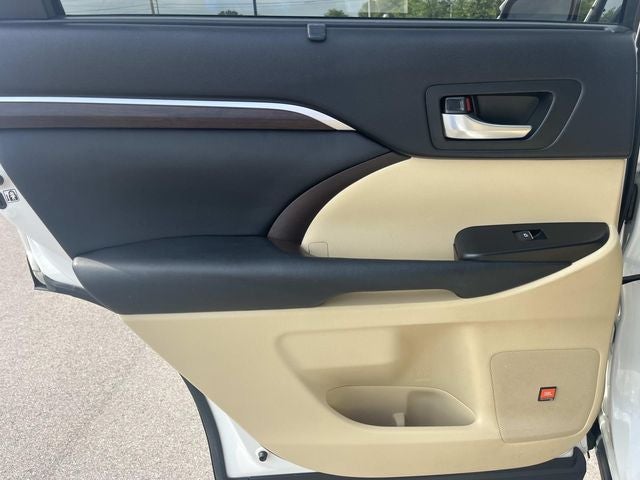2015 Toyota Highlander Limited Platinum V6