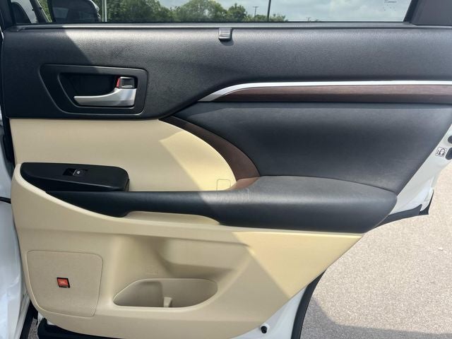 2015 Toyota Highlander Limited Platinum V6