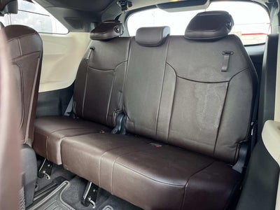 2022 Toyota Sienna Platinum 7 Passenger