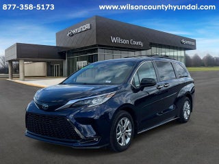 2022 Toyota Sienna XSE 7 Passenger
