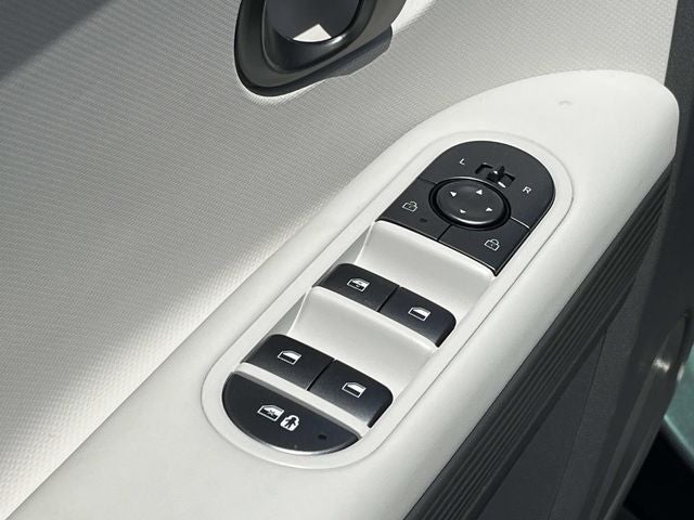 2026 Hyundai IONIQ 5 SE