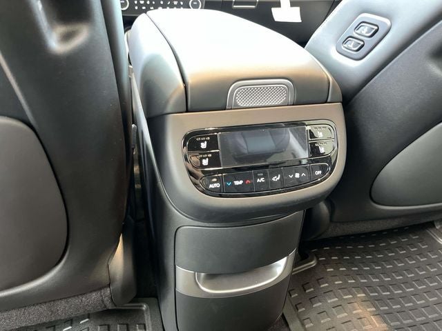 2026 Hyundai IONIQ 9 Performance Calligraphy - Photo 16