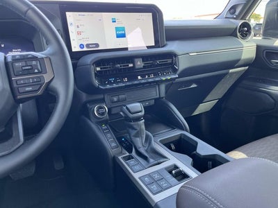 2025 Toyota Land Cruiser PREMIUM