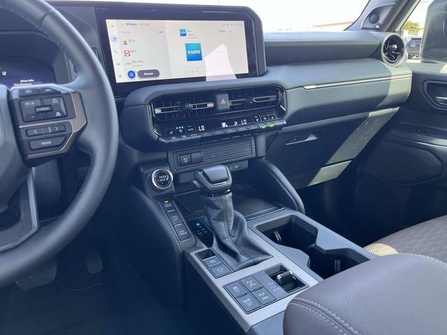 2025 Toyota Land Cruiser PREMIUM