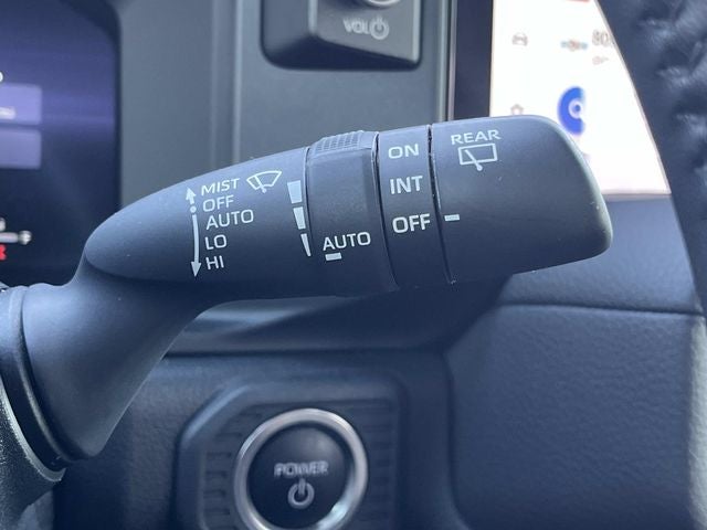2025 Toyota Land Cruiser PREMIUM