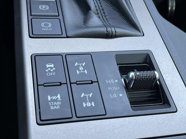 2025 Toyota Land Cruiser PREMIUM