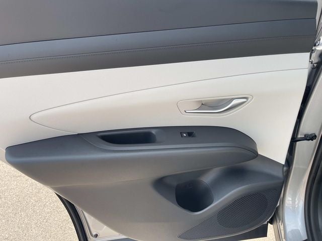 2026 Hyundai TUCSON HYBRID SE