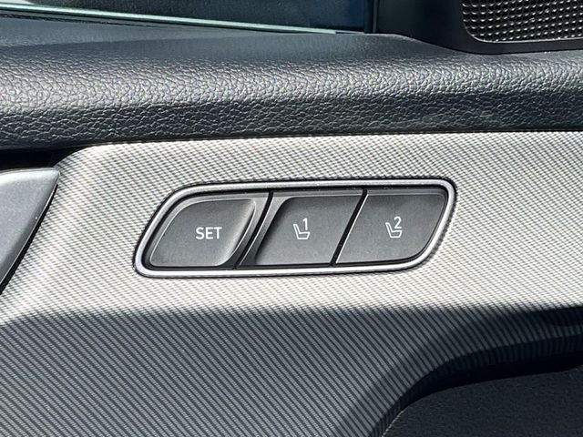 2025 Hyundai PALISADE SEL Premium 8 Passenger