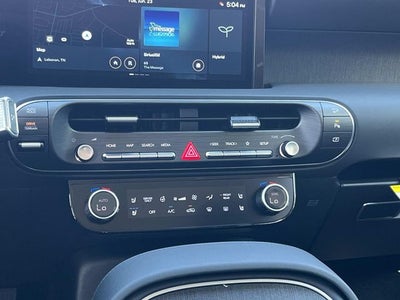 2026 Hyundai PALISADE HYBRID SEL Premium 8 Passenger