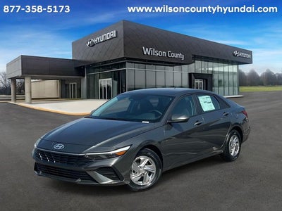 2026 Hyundai ELANTRA SE