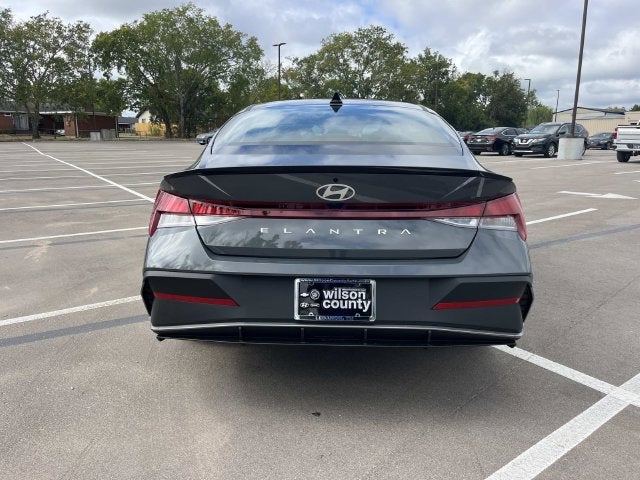 2026 Hyundai ELANTRA SEL Sport Plus