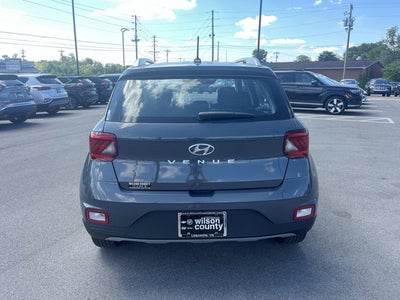 2026 Hyundai VENUE SEL